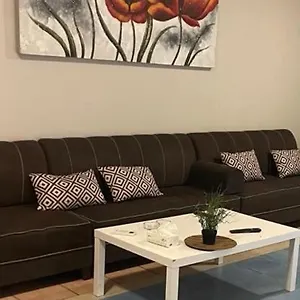 Durrat Alarous Beach - درة العروس البحر شاليه